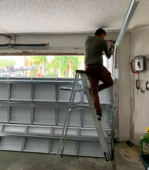 24 Hour Emergency Garage Door Repair in Windsor, CO